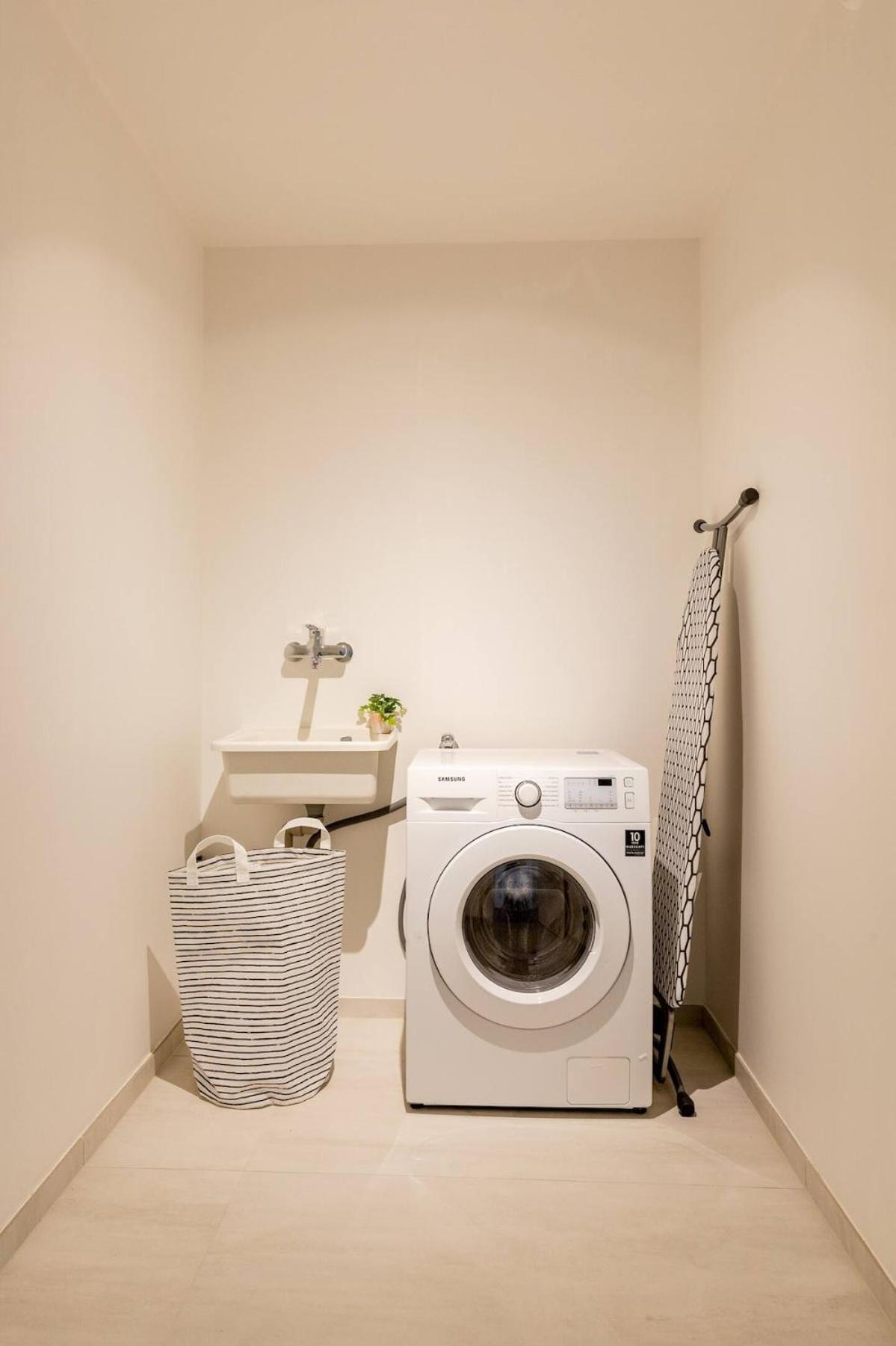 Luxurious 2br Family - Champel Appartement Genève